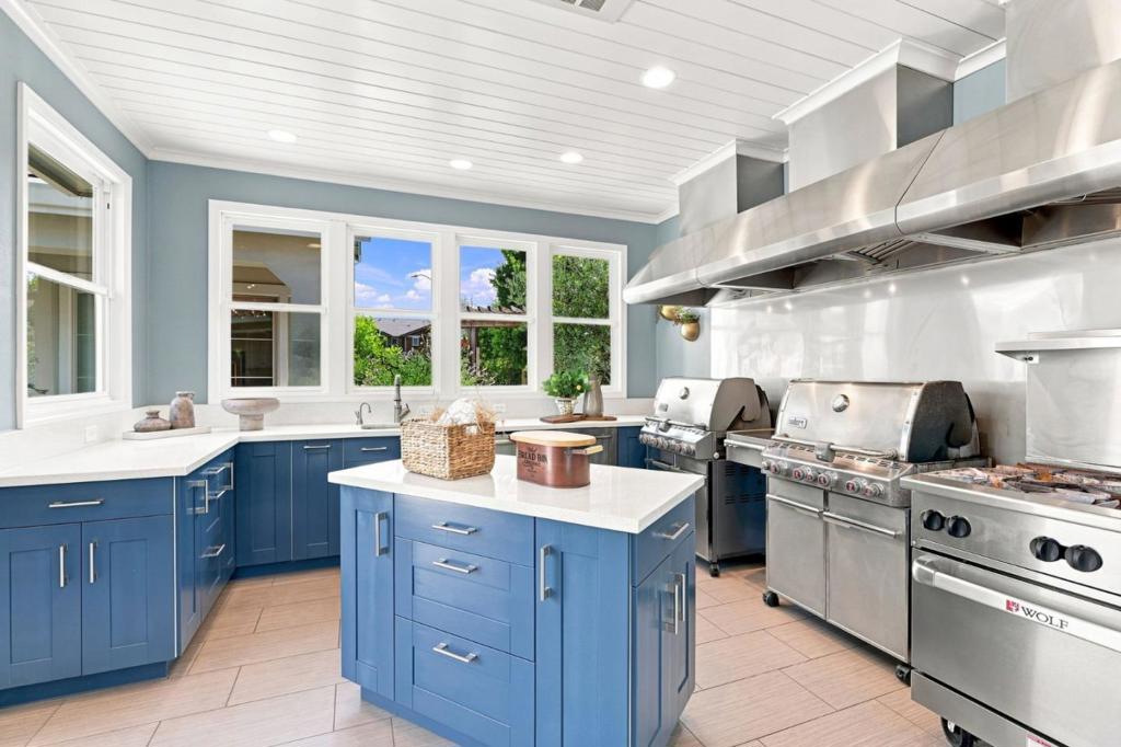 main property photo 89