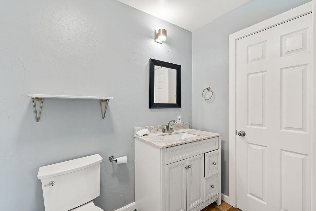 main property photo 64