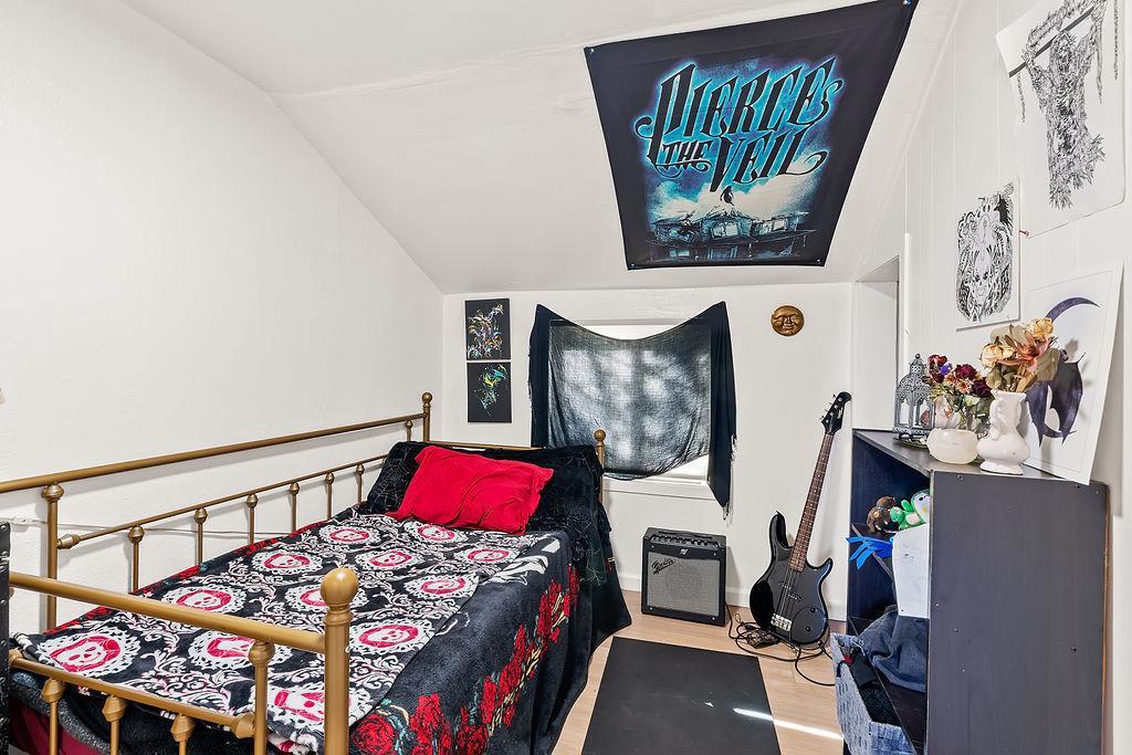 main property photo 71