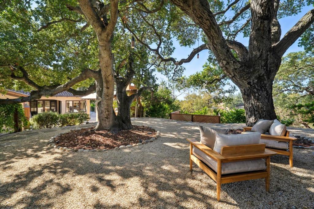 main property photo 62