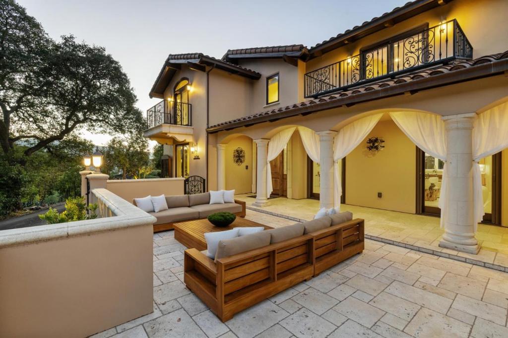 main property photo 71