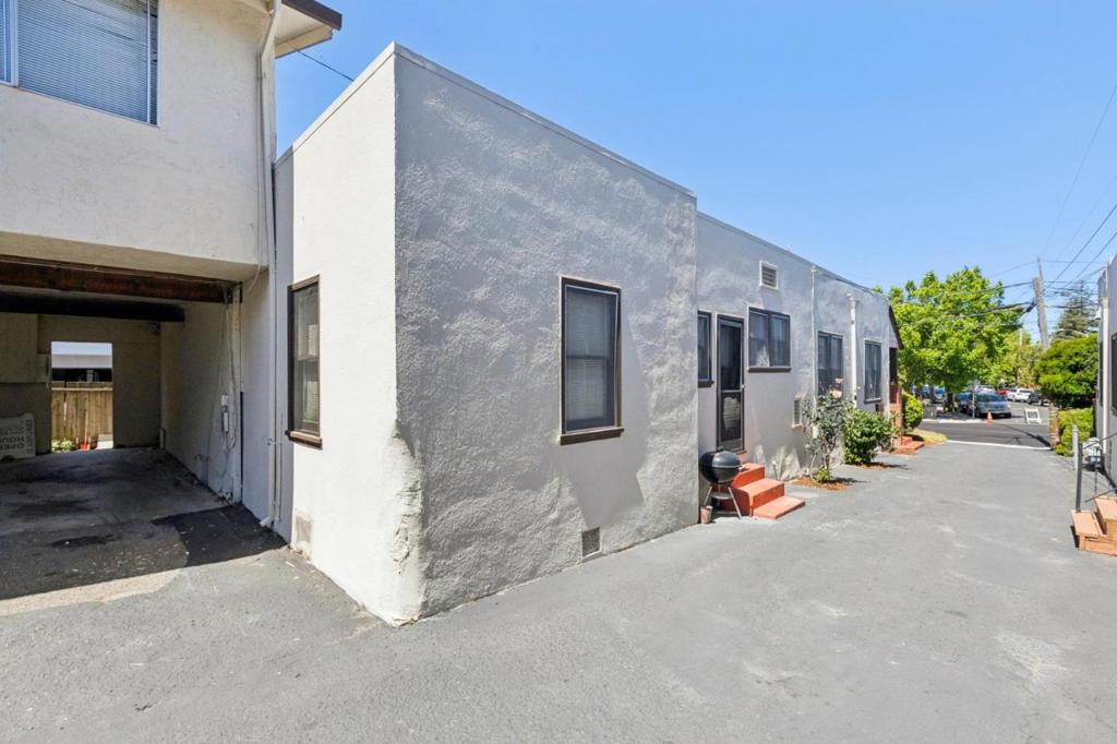 main property photo 69