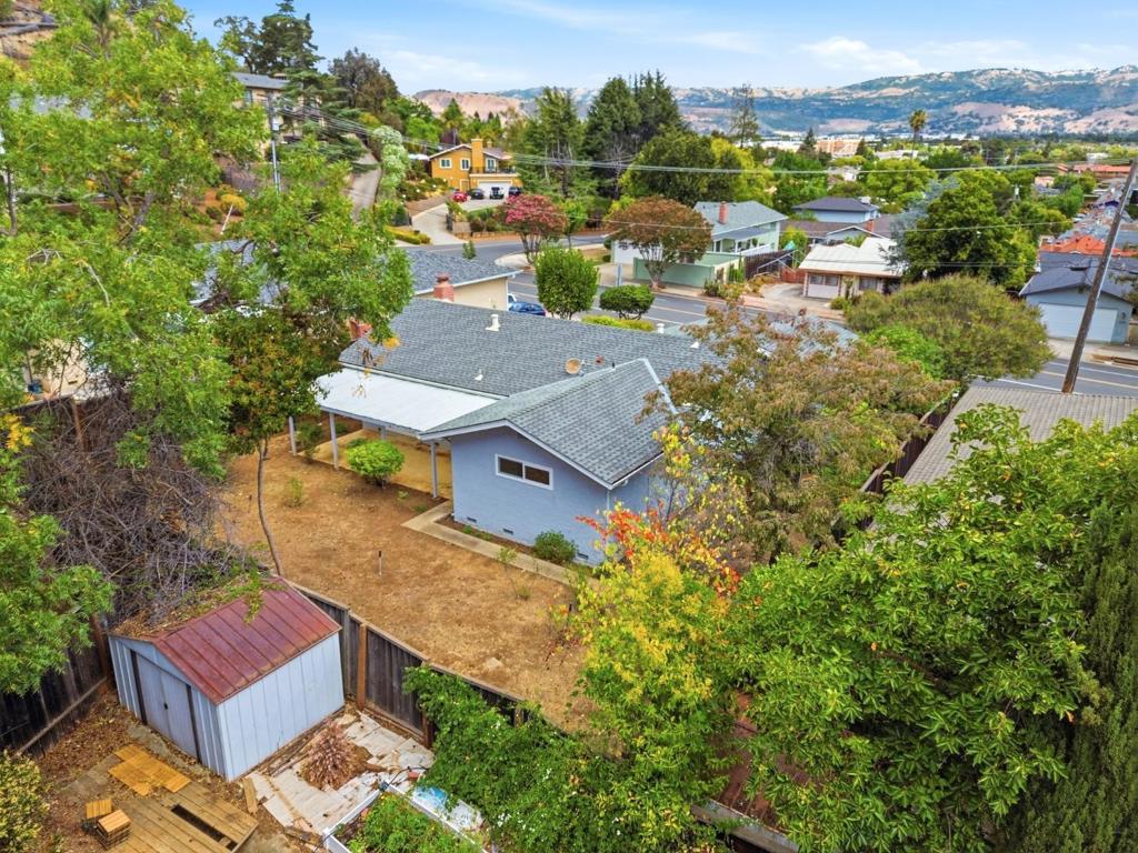 main property photo 58