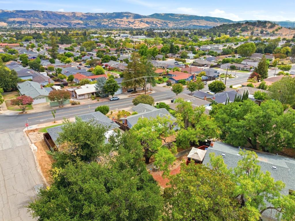 main property photo 60