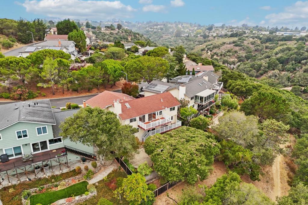 main property photo 60