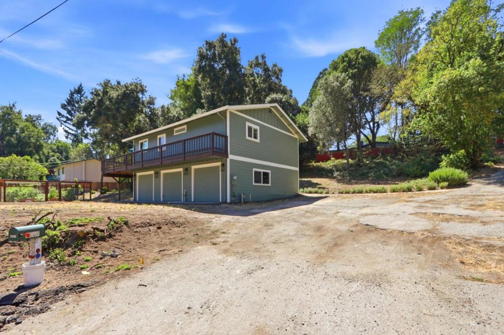 main property photo 43