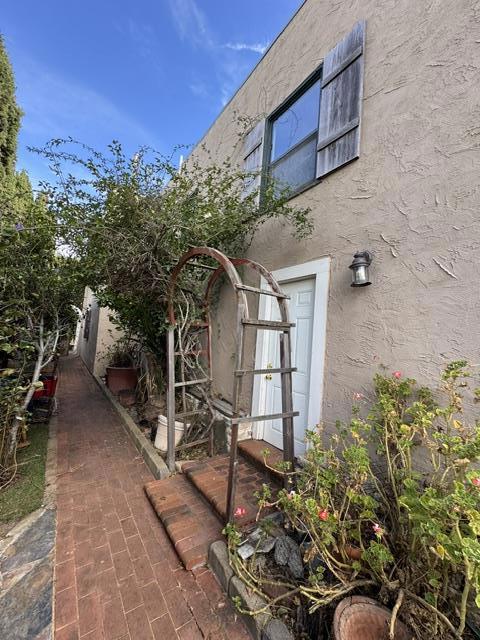 main property photo 8