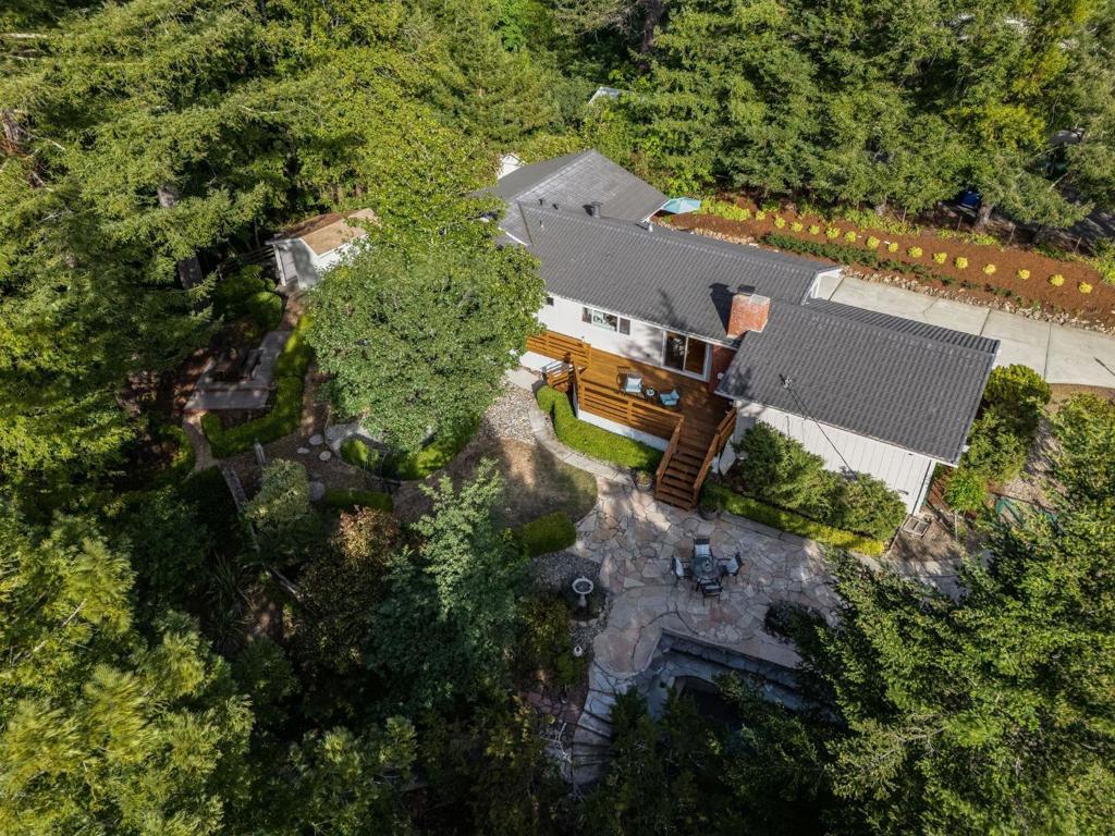 main property photo 59