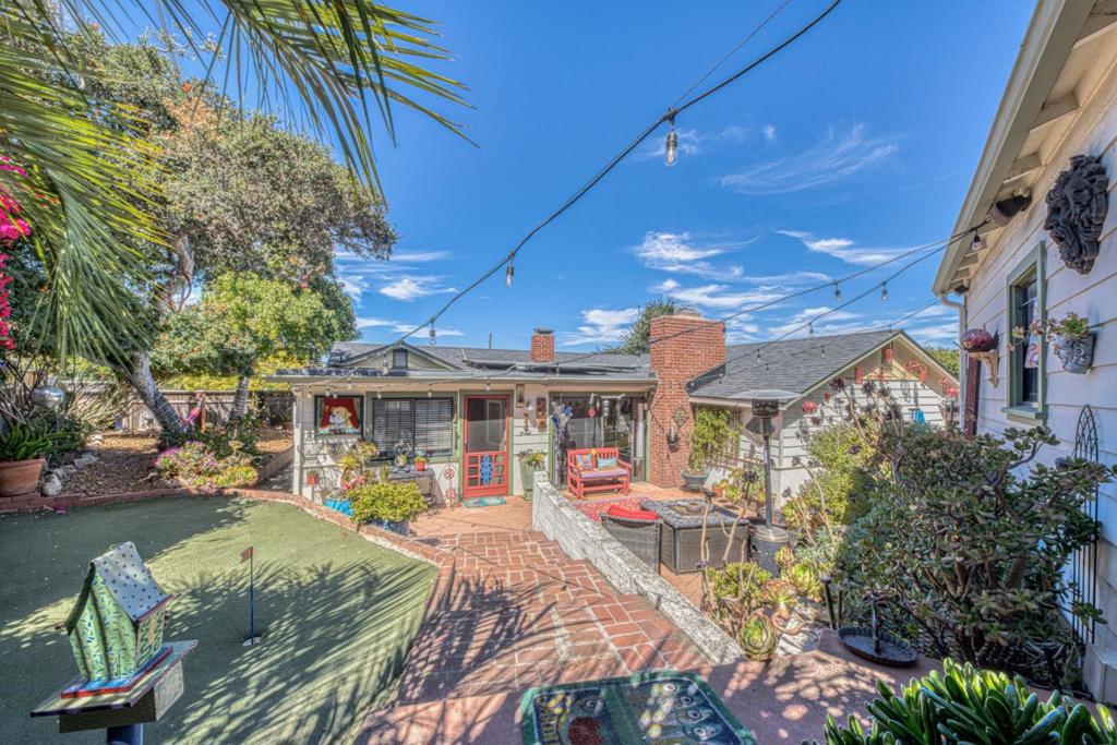 main property photo 49