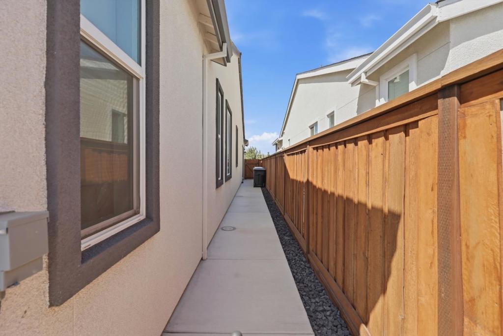 main property photo 63