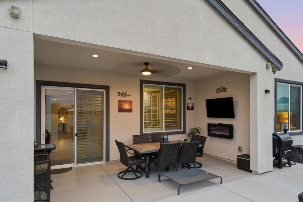 main property photo 66