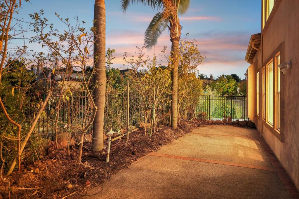 main property photo 104