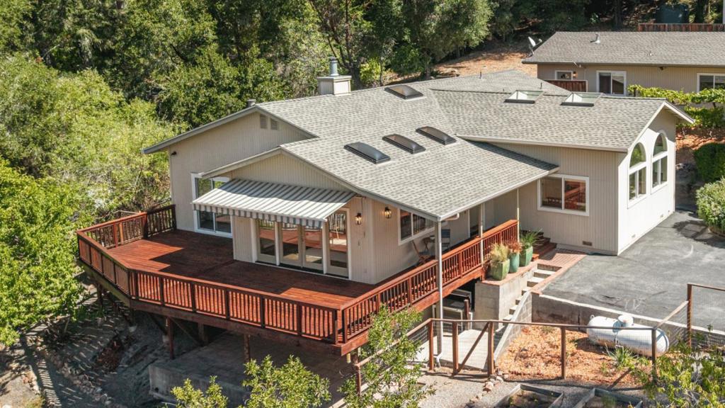 main property photo 57