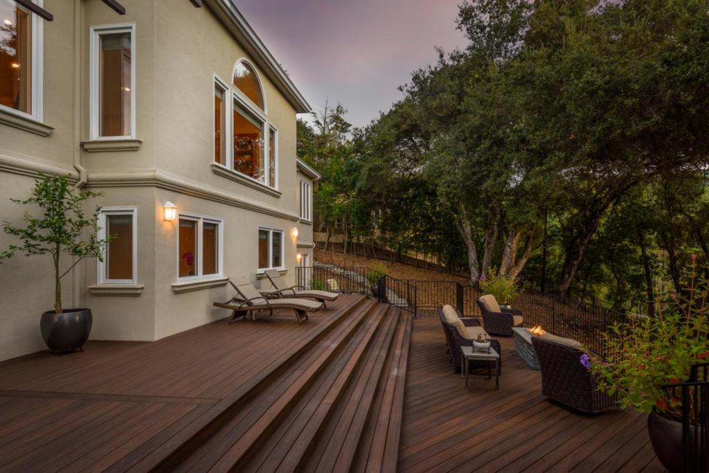 main property photo 42