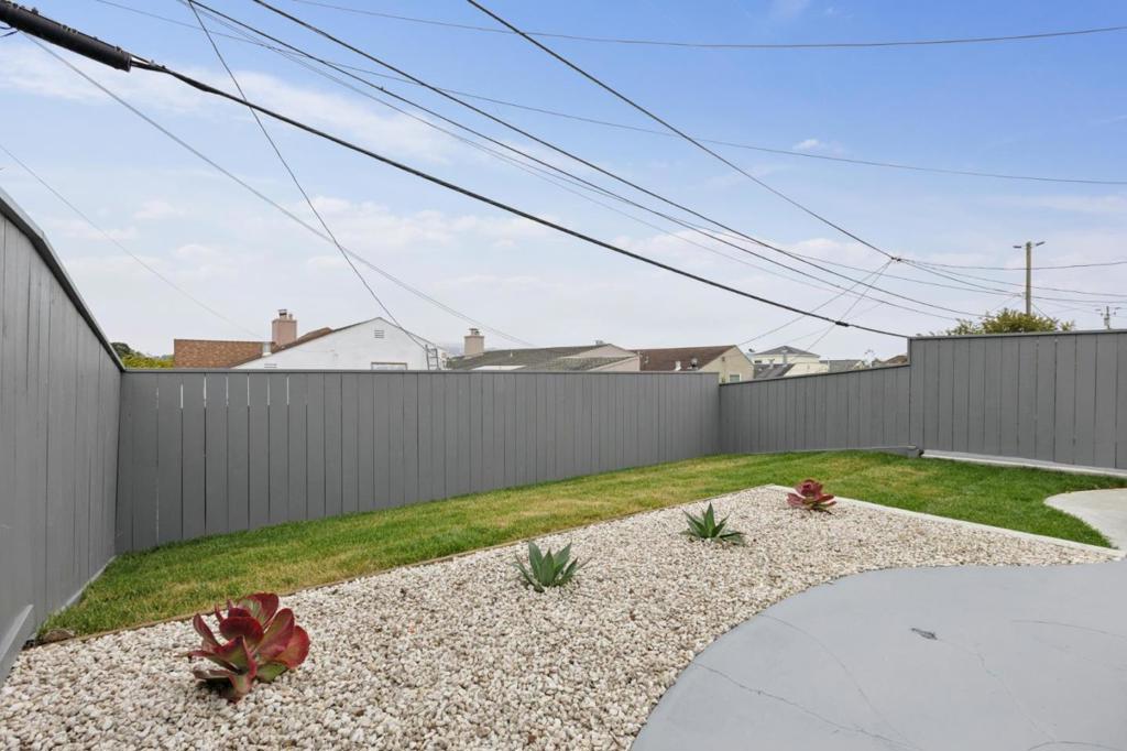 main property photo 111