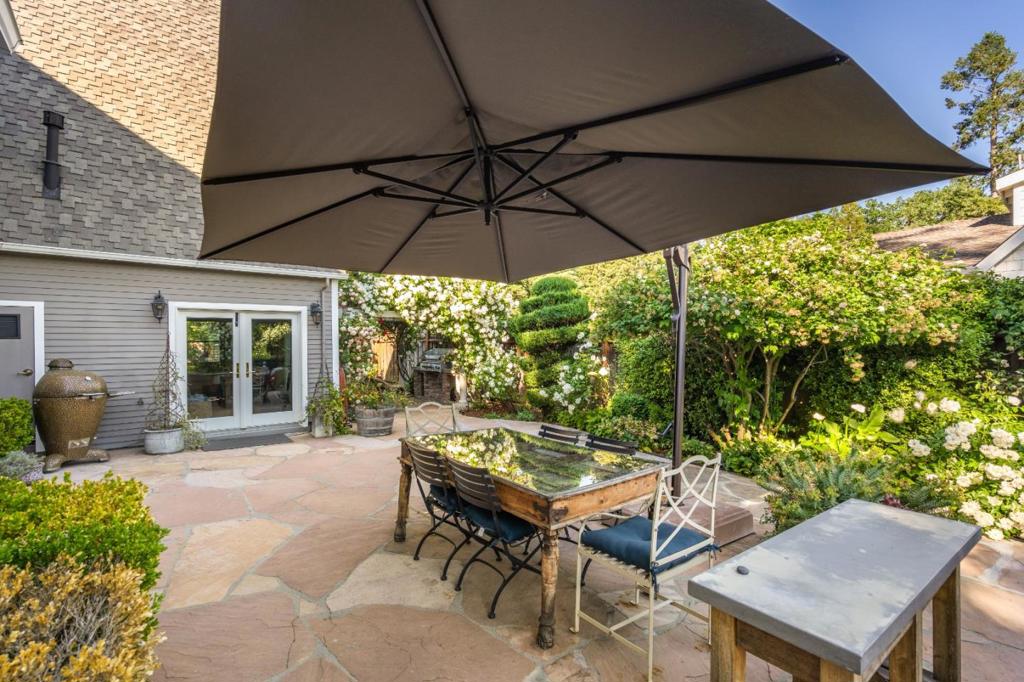 main property photo 82