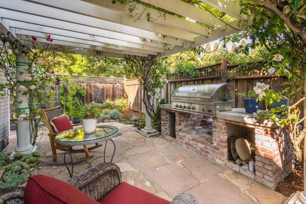 main property photo 86