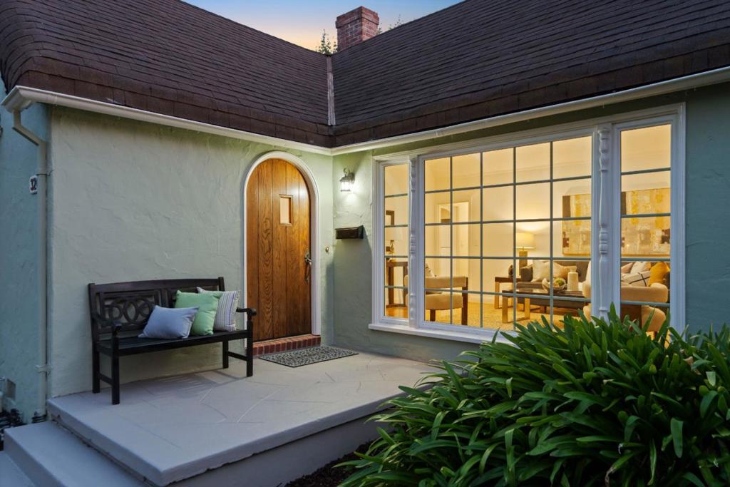 main property photo 51