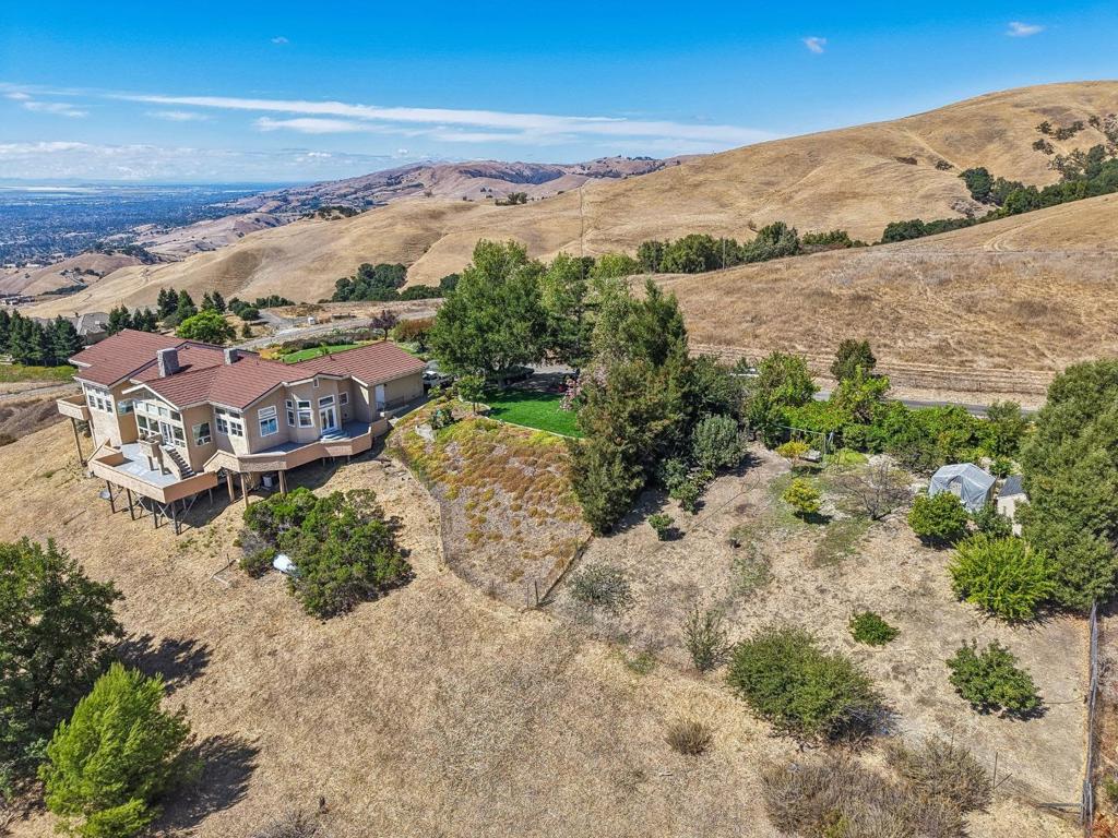 main property photo 95