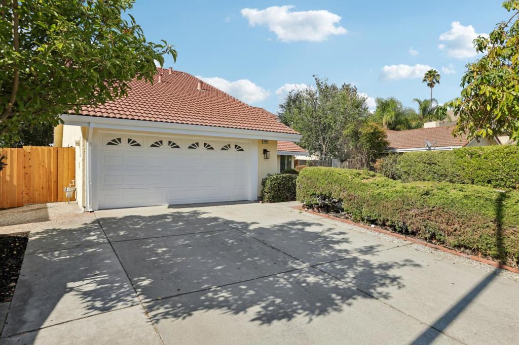main property photo 62