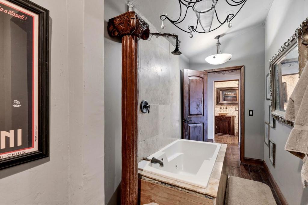 main property photo 21