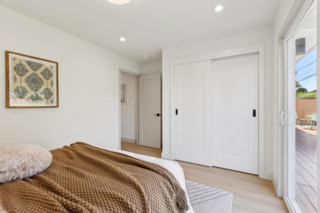 main property photo 70