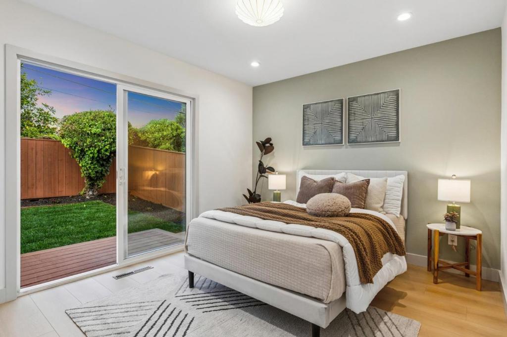 main property photo 87
