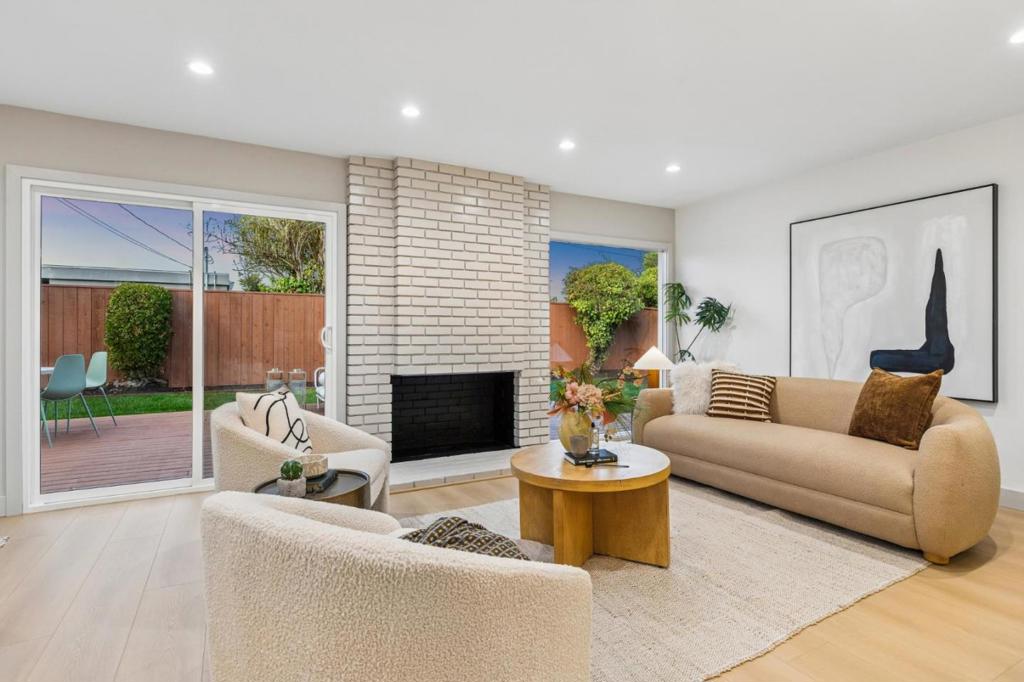 main property photo 90
