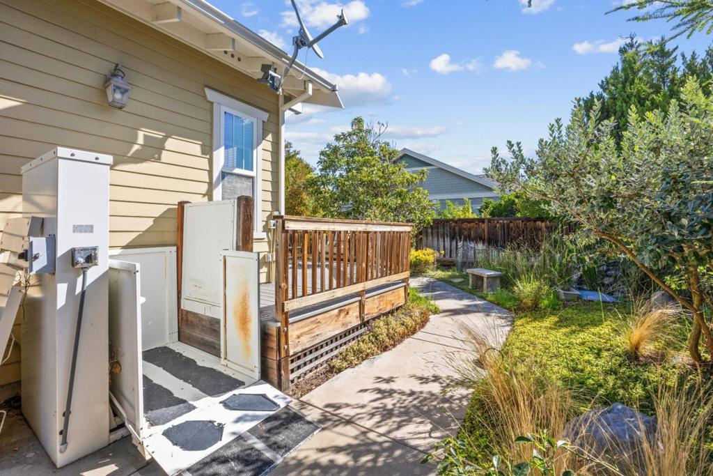 main property photo 49