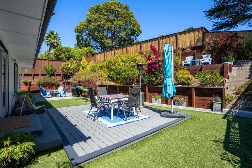 main property photo 50