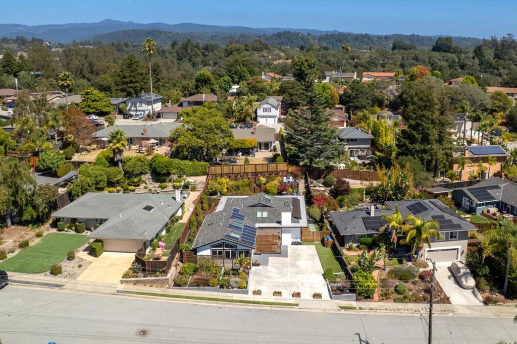 main property photo 61