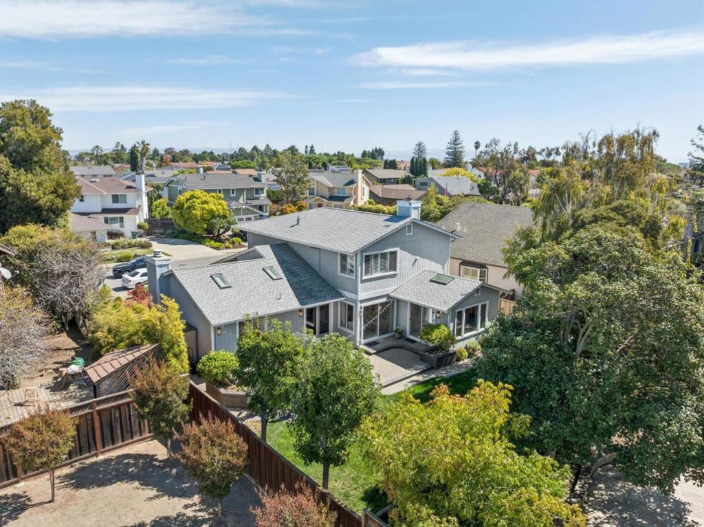 main property photo 110