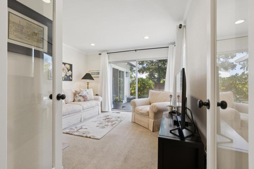 main property photo 59