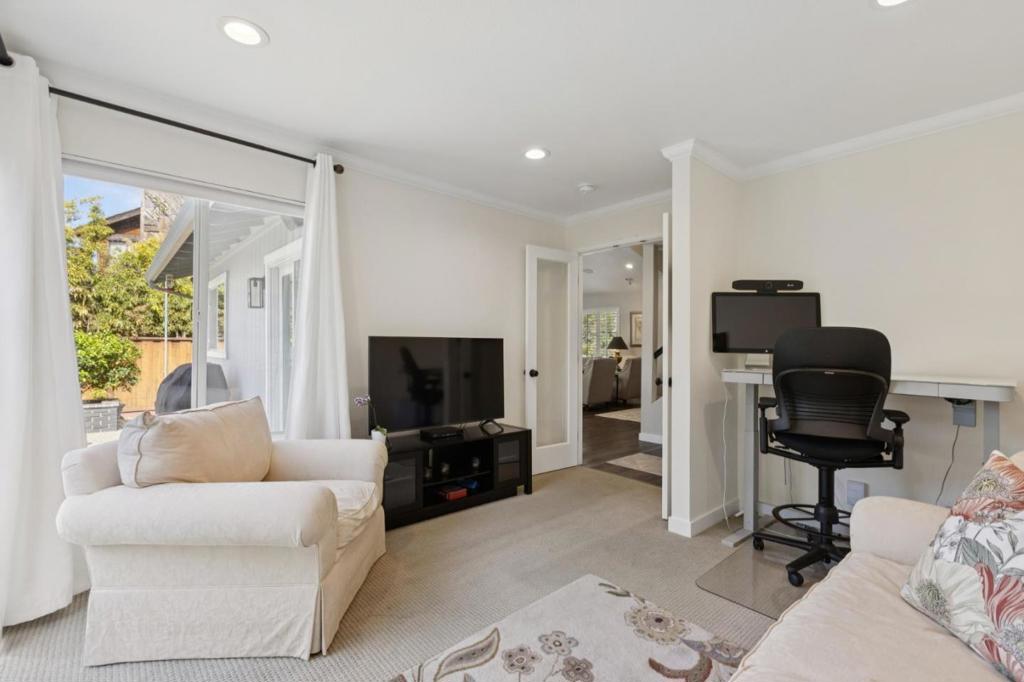 main property photo 62