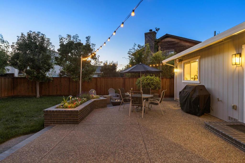 main property photo 94