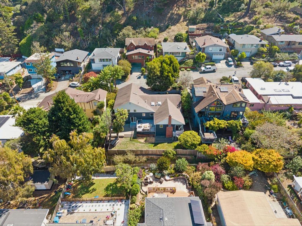 main property photo 62