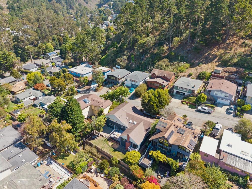 main property photo 65