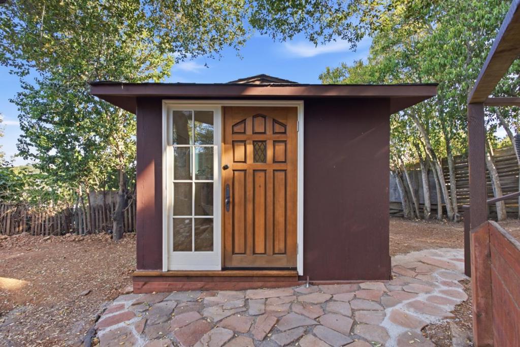 main property photo 46