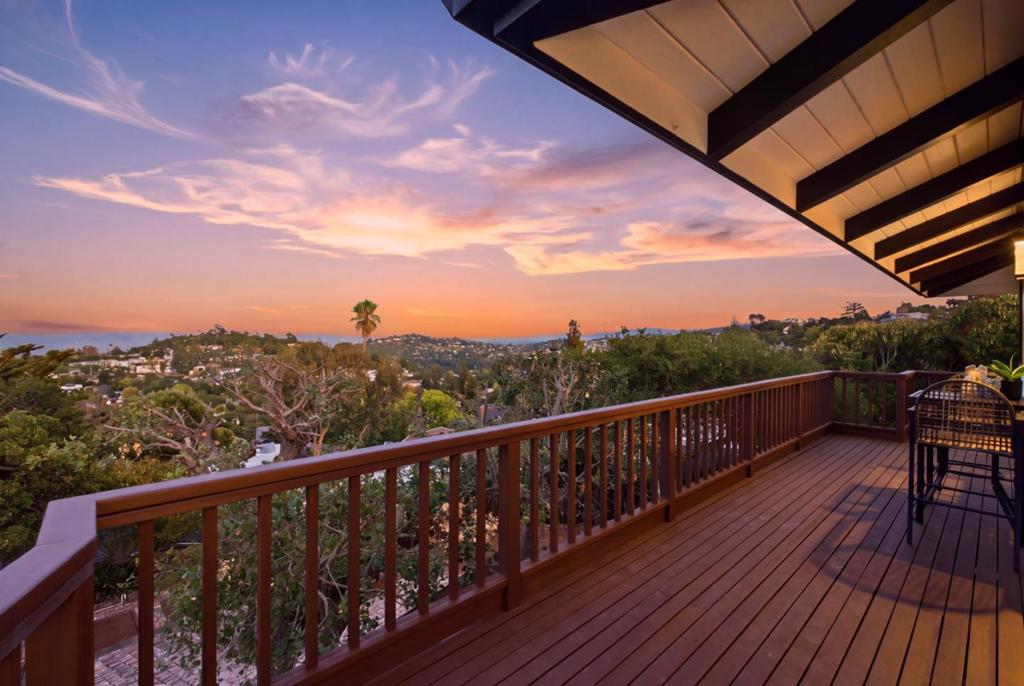 main property photo 60