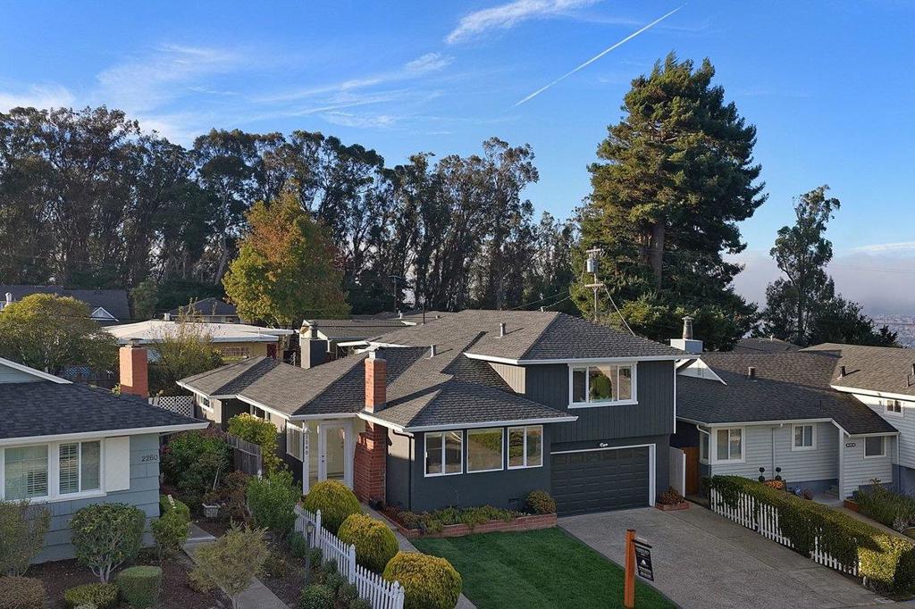main property photo 61