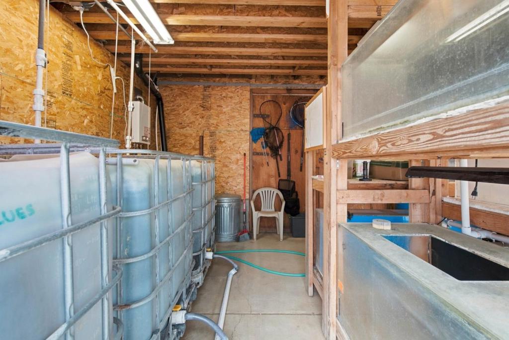 main property photo 83