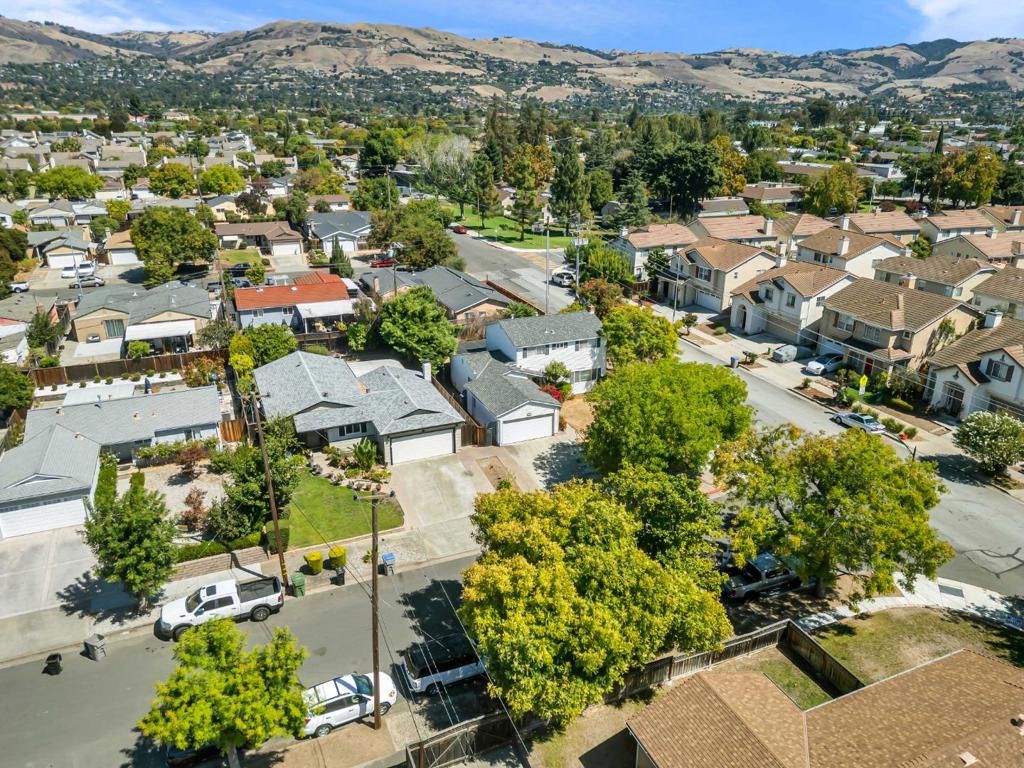 main property photo 87