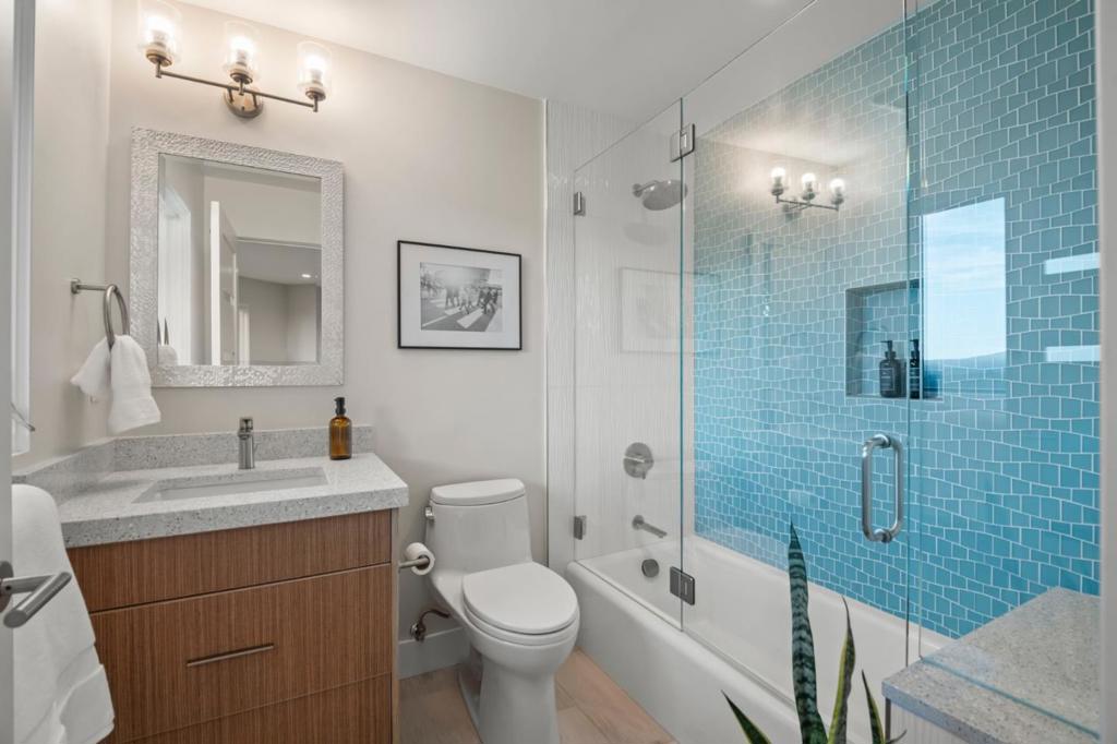 main property photo 70