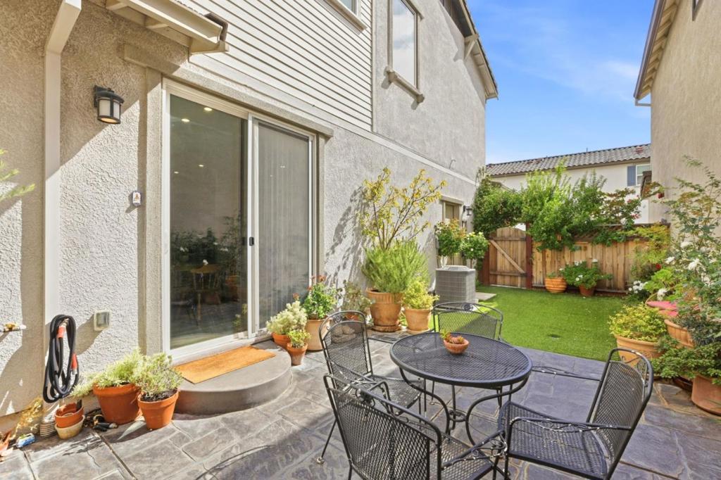 main property photo 57