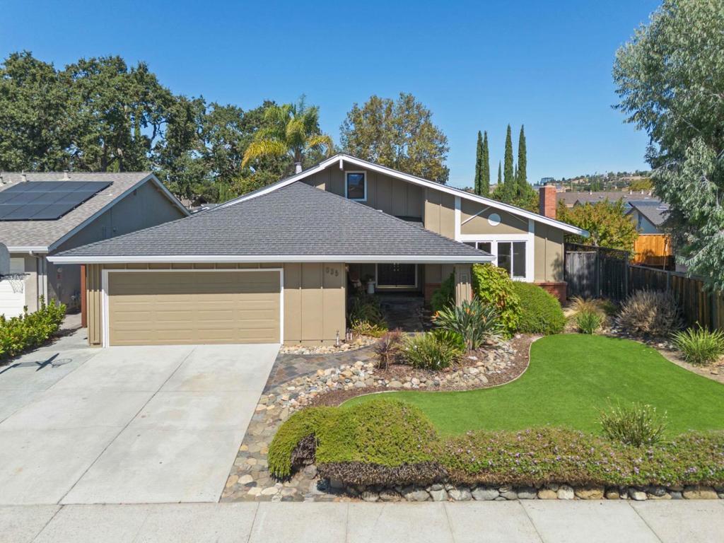main property photo 60