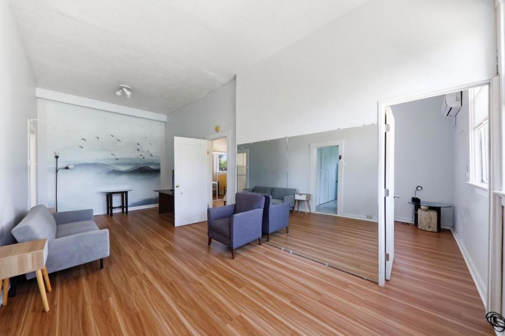 main property photo 68