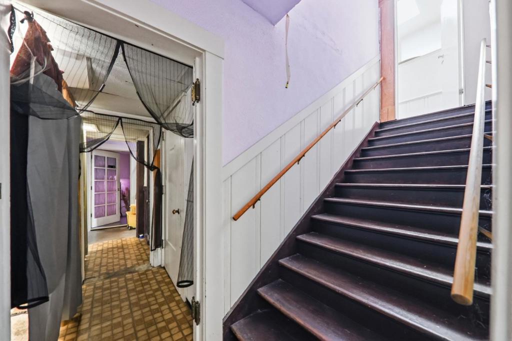 main property photo 93