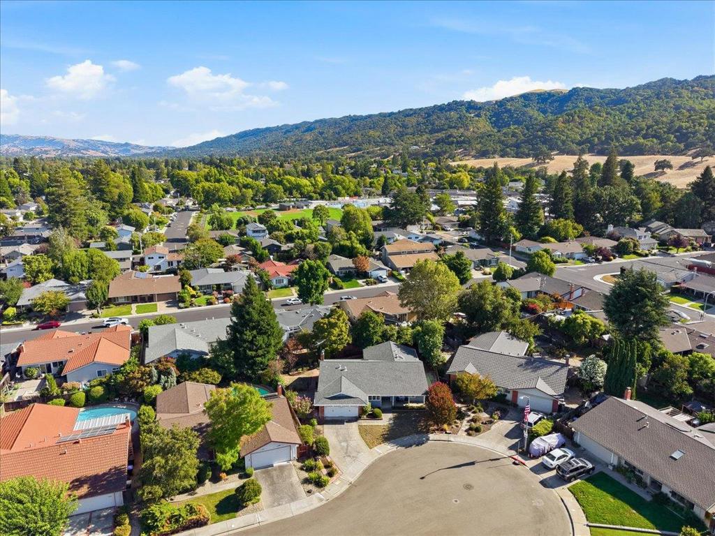 main property photo 81