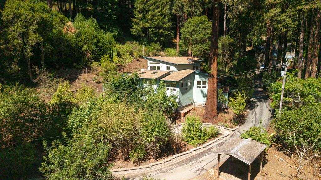 main property photo 66