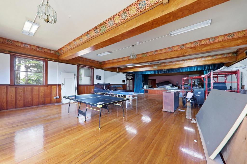main property photo 111